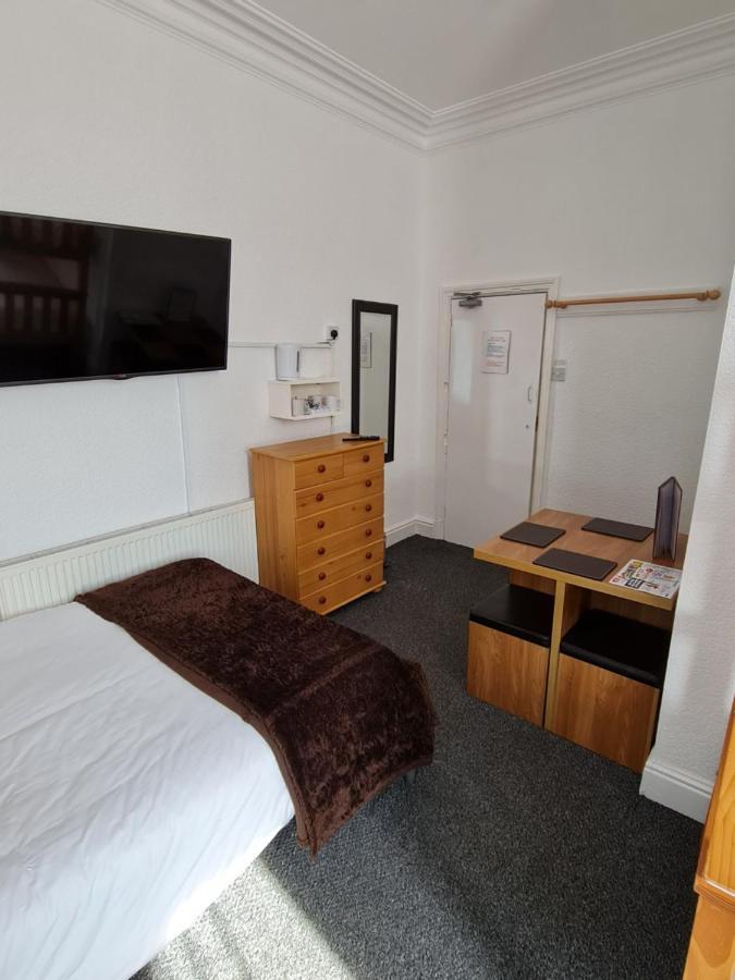 Hotel Waters Edge Blackpool Esterno foto