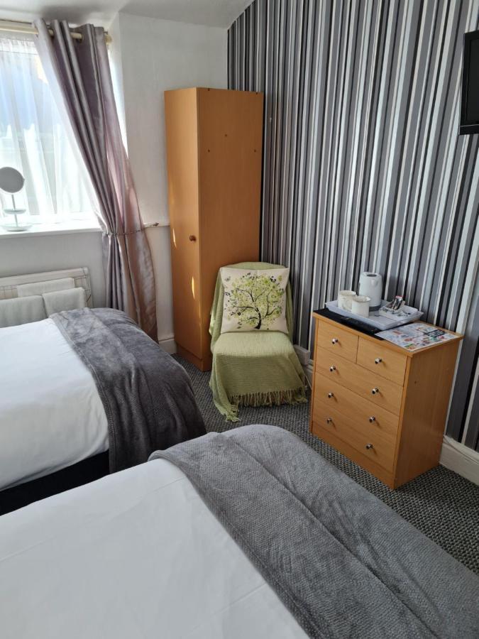 Hotel Waters Edge Blackpool Esterno foto