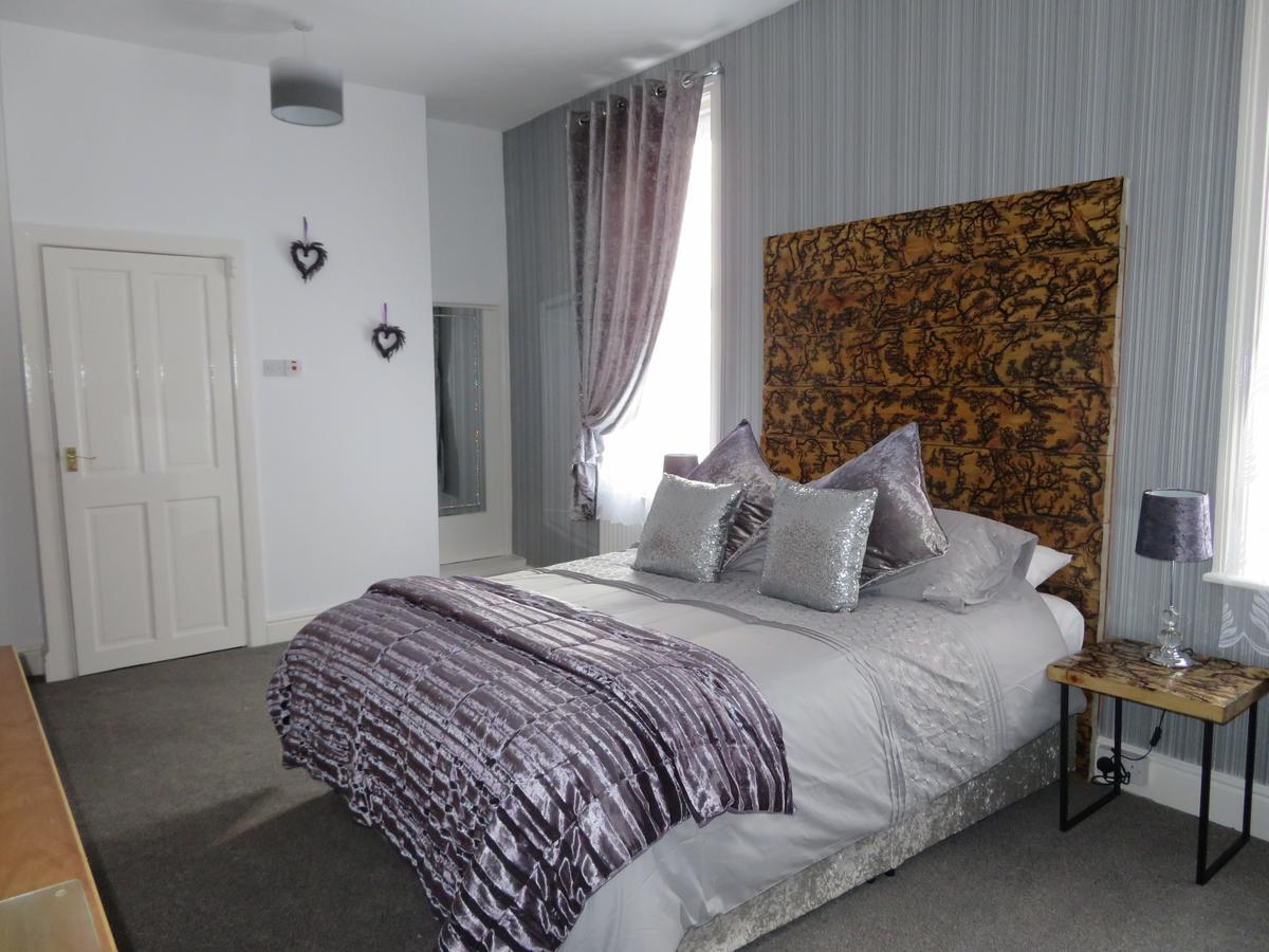Hotel Waters Edge Blackpool Esterno foto